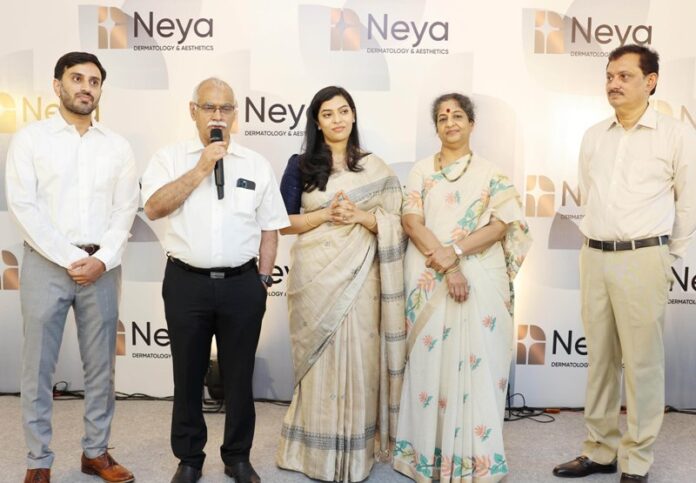 Chief Guest Dr Bhaskar Rao Bollineni, Founder, KIMS Hospitals; flanked by (L-R) Dr Raveesh Sunkara; Dr Ravali Yalamanchili, Founder, Neya Dermatology & Aesthetics; Dr Sasikala Kola, well known Gynaecologist & Obstetrician & Dr Hemanth Kumar, Founder, Neya Dermatology & Aesthetics; speaking after inaugurating the state-of-the-art skin & hair clinic Neya Dermatology & Aesthetics at Jubilee Hills.